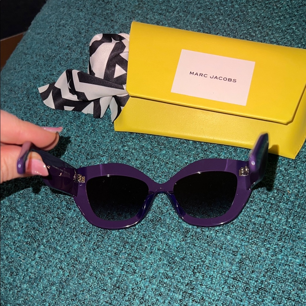 Marc Jacobs Dark Purple The Sunglasses!! These are soooo good! - Picture 5 of 5